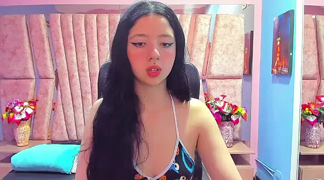 Nathalia Reyes online show from December 15, 2024, 3:34 am