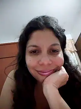 Snapshot of Carliina_Soussa chatting on March 6, 2025, 2:41 am Carliina Soussa online show from March 6, 2025, 2:41 am