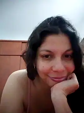 Snapshot of Carliina_Soussa chatting on February 28, 2025, 5:04 am Carliina Soussa online show from February 28, 2025, 5:04 am