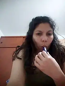 Snapshot of Carliina_Soussa chatting on March 15, 2025, 4:35 am Carliina Soussa online show from March 15, 2025, 4:35 am