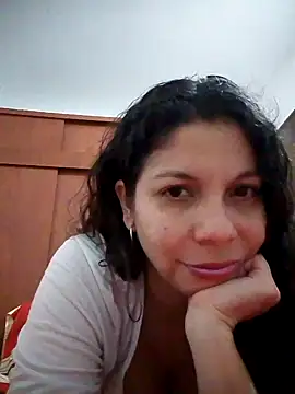 Snapshot of Carliina_Soussa chatting on February 27, 2025, 4:24 am Carliina Soussa online show from February 27, 2025, 4:24 am
