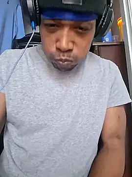 bigboytoy912 online show from May 23, 2026, 4:28 pm
