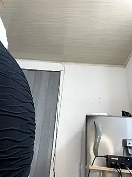 Snapshot of ZoeJohnsoon chatting on December 2, 2025, 4:41 pm ZoeJohnsoon online show from December 2, 2025, 4:41 pm