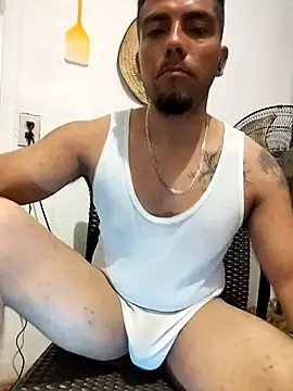 Snapshot of alfredyy55 chatting on October 16, 2025, 6:21 am alfredyy55 online show from October 16, 2025, 6:21 am