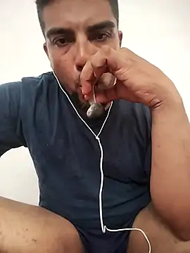 Snapshot of alfredyy55 chatting on September 10, 2025, 7:13 pm alfredyy55 online show from September 10, 2025, 7:13 pm