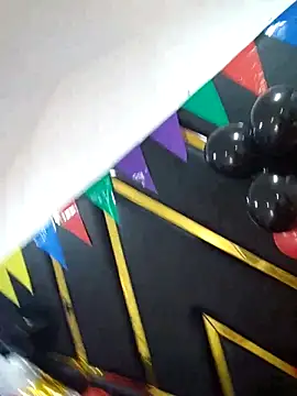 Adel Nesbiit online show from September 22, 2025, 7:31 pm