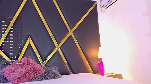 Adel Nesbiit online show from September 13, 2025, 7:36 pm