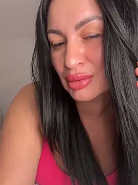 Snapshot of Helena7077 chatting on November 25, 2025, 11:16 pm Helena7077 online show from November 25, 2025, 11:16 pm