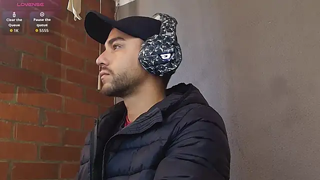 Leandro valenzuela online show from March 25, 2026, 12:26 pm