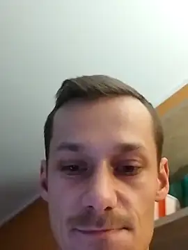 Snapshot of Crazzy_Maiky chatting on December 26, 2024, 10:09 pm Crazzy Maiky online show from December 26, 2024, 10:09 pm