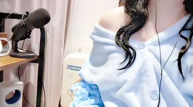 arena1357 online show from February 11, 2025, 7:38 pm