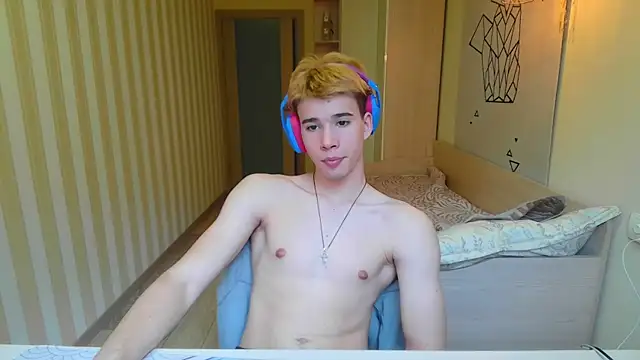 gayGamogey online show from June 5, 2026, 10:54 am
