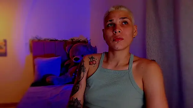 Charlee pink online show from March 5, 2026, 4:42 am