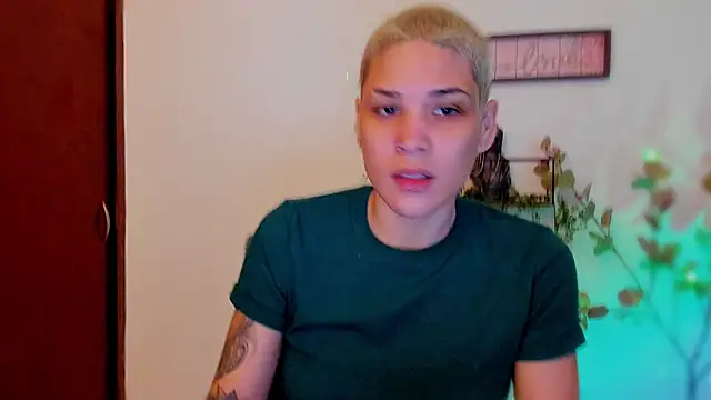 Charlee pink online show from January 11, 2026, 5:09 pm