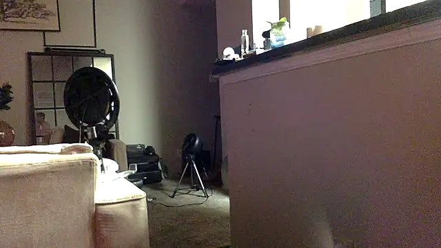 ChillzPnp online show from October 19, 2025, 11:29 pm