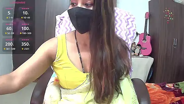 Snapshot of Cute-Tara chatting on March 1, 2025, 5:05 pm Cute-Tara online show from March 1, 2025, 5:05 pm