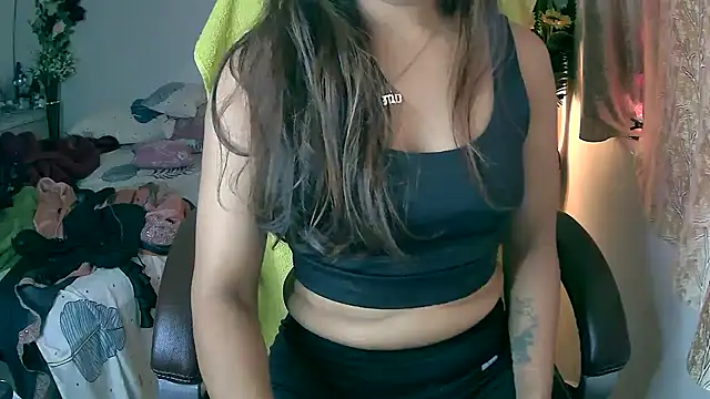 Snapshot of Cute-Tara chatting on March 19, 2025, 7:40 am Cute-Tara online show from March 19, 2025, 7:40 am