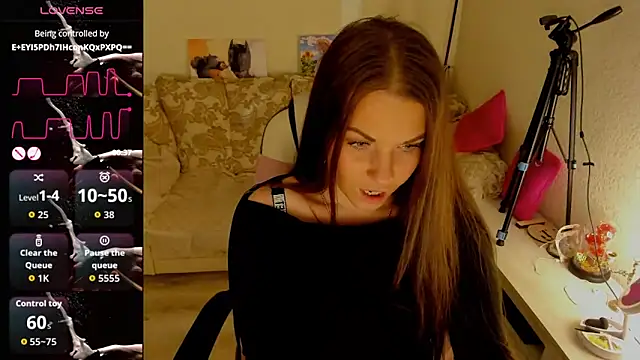 masha19981 online show from April 18, 2026, 7:58 pm