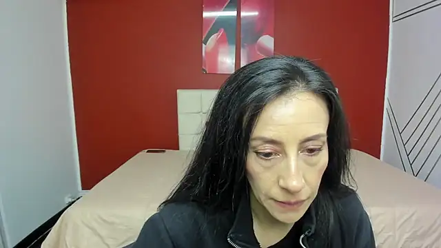 Snapshot of Abrillee1 chatting on February 6, 2025, 7:29 pm Abrillee1 online show from February 6, 2025, 7:29 pm