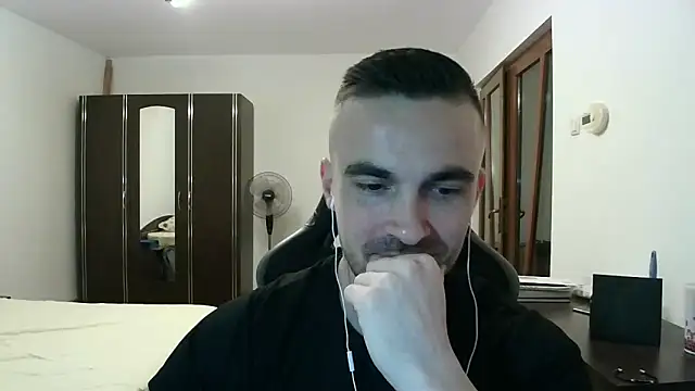 Snapshot of mu5clemania2 chatting on November 24, 2025, 5:46 pm mu5clemania2 online show from November 24, 2025, 5:46 pm