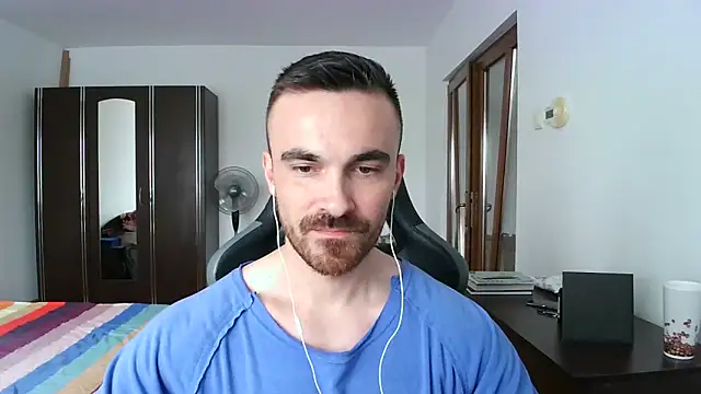 Snapshot of mu5clemania2 chatting on October 18, 2025, 10:17 am mu5clemania2 online show from October 18, 2025, 10:17 am