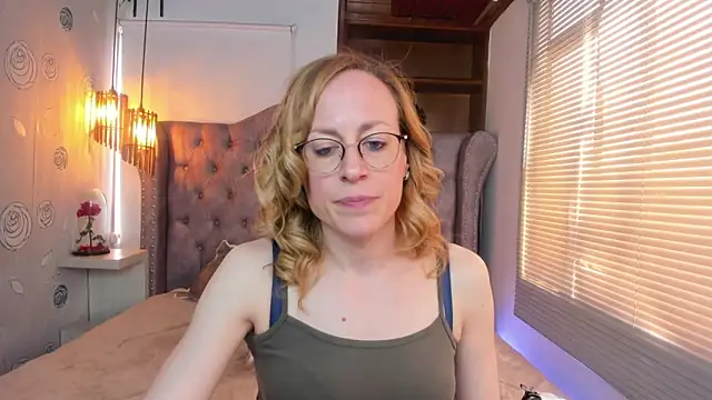 Snapshot of SammySanders chatting on March 13, 2025, 8:22 pm SammySanders online show from March 13, 2025, 8:22 pm