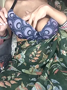 baby soni78690 online show from December 1, 2025, 4:30 pm