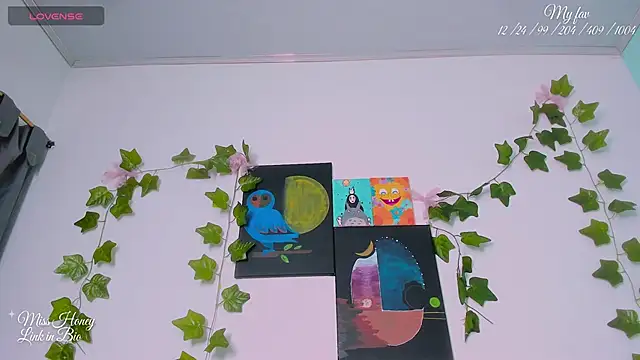 Mxss Honey online show from September 19, 2025, 9:24 am