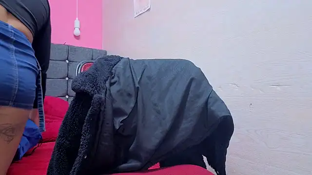 lily jamesx online show from September 15, 2025, 3:01 pm