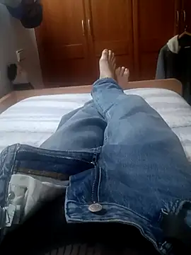 Snapshot of AAngel20 chatting on November 16, 2025, 6:45 pm AAngel20 online show from November 16, 2025, 6:45 pm