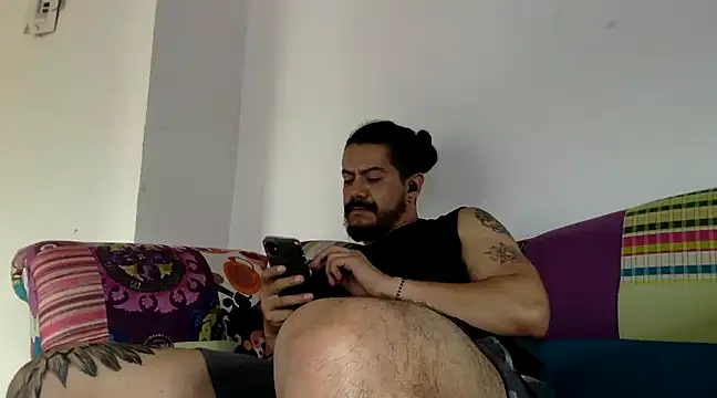 AndresSmith   online show from March 14, 2025, 3:14 pm