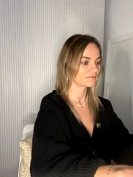 Milla  one online show from November 19, 2025, 7:52 am