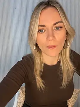 Snapshot of Milla__one chatting on January 12, 2026, 9:49 am Milla one online show from January 12, 2026, 9:49 am