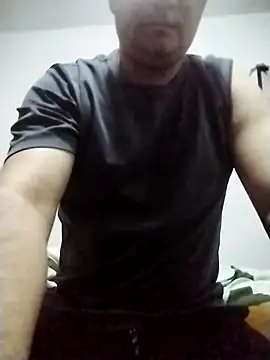 Snapshot of fabiangstrs chatting on June 9, 2026, 4:19 pm fabiangstrs online show from June 9, 2026, 4:19 pm