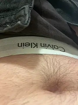 Snapshot of Napoletano17 chatting on February 26, 2026, 9:37 pm Napoletano17 online show from February 26, 2026, 9:37 pm