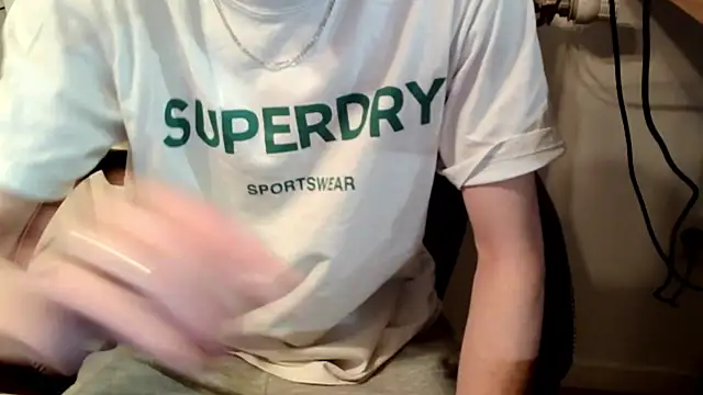 ElViko11 online show from February 12, 2025, 7:56 pm