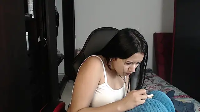 Snapshot of kayla_k18 chatting on February 22, 2025, 11:24 pm kayla k18 online show from February 22, 2025, 11:24 pm