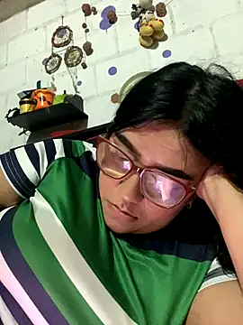 Snapshot of dafne19_ chatting on November 16, 2025, 4:06 am dafne19 online show from November 16, 2025, 4:06 am