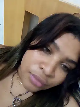 ambarlennoix online show from March 14, 2025, 10:49 pm