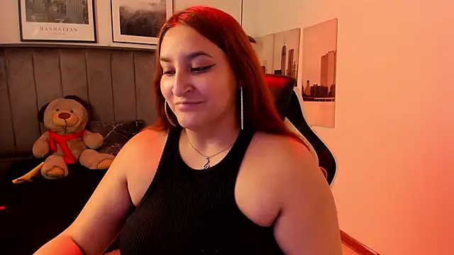 Snapshot of Alaia_Cute chatting on March 3, 2025, 5:37 am Alaia Cute online show from March 3, 2025, 5:37 am