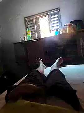 danilogarcia33 online show from December 19, 2024, 12:01 pm