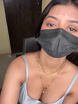 Snapshot of Aakanshaa__ chatting on December 5, 2025, 3:49 am Aakanshaa online show from December 5, 2025, 3:49 am