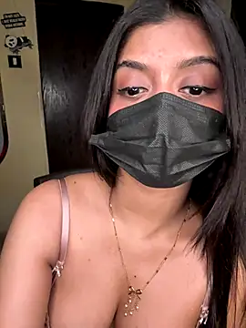 Snapshot of Aakanshaa__ chatting on December 19, 2025, 4:20 pm Aakanshaa online show from December 19, 2025, 4:20 pm