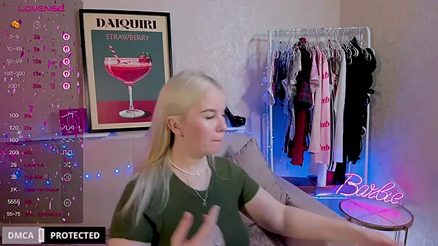 Tasty booty online show from November 19, 2025, 1:27 am