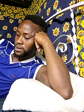 bull Giant online show from February 7, 2025, 2:19 am