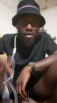 bull Giant online show from March 6, 2025, 10:36 pm