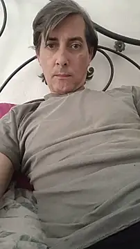 Snapshot of Tutto_tuox chatting on April 19, 2026, 1:01 pm Tutto tuox online show from April 19, 2026, 1:01 pm