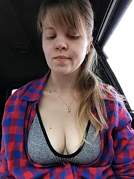 Snapshot of astiSWEET chatting on January 7, 2026, 9:03 am astiSWEET online show from January 7, 2026, 9:03 am