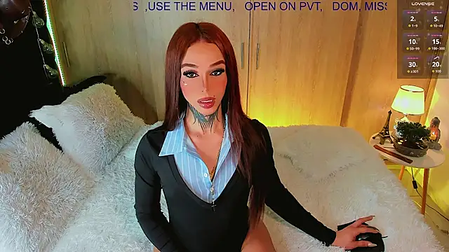 Snapshot of CALLME_GODDESS_ chatting on June 24, 2026, 9:19 am CALLME GODDESS online show from June 24, 2026, 9:19 am
