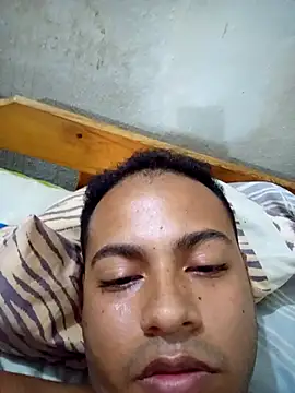 Snapshot of AlkalineCalmness chatting on October 1, 2025, 8:35 pm AlkalineCalmness online show from October 1, 2025, 8:35 pm